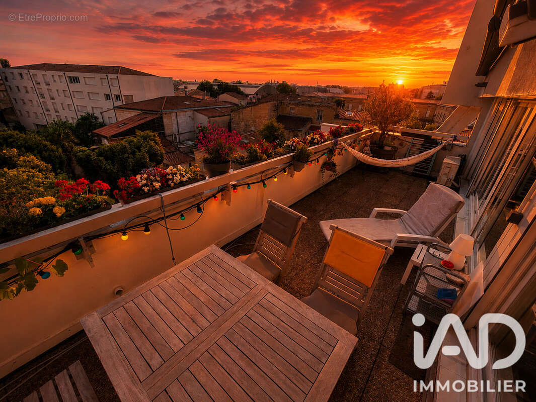 Photo 2 - Appartement à BORDEAUX
