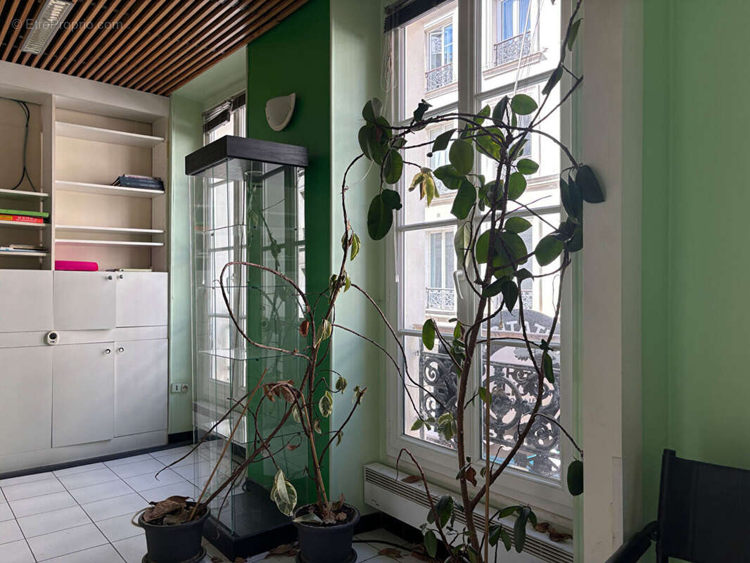 Appartement à PARIS-2E