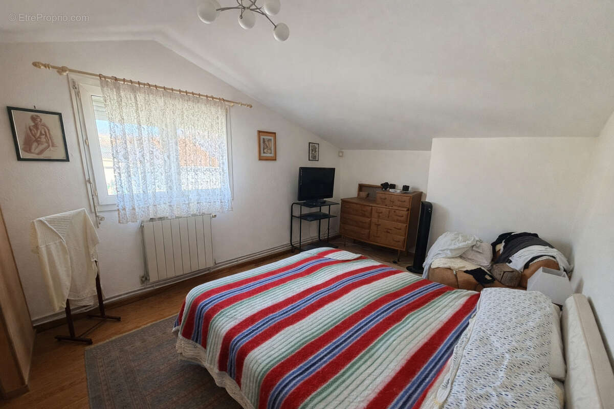 Maison à LEZIGNAN-CORBIERES