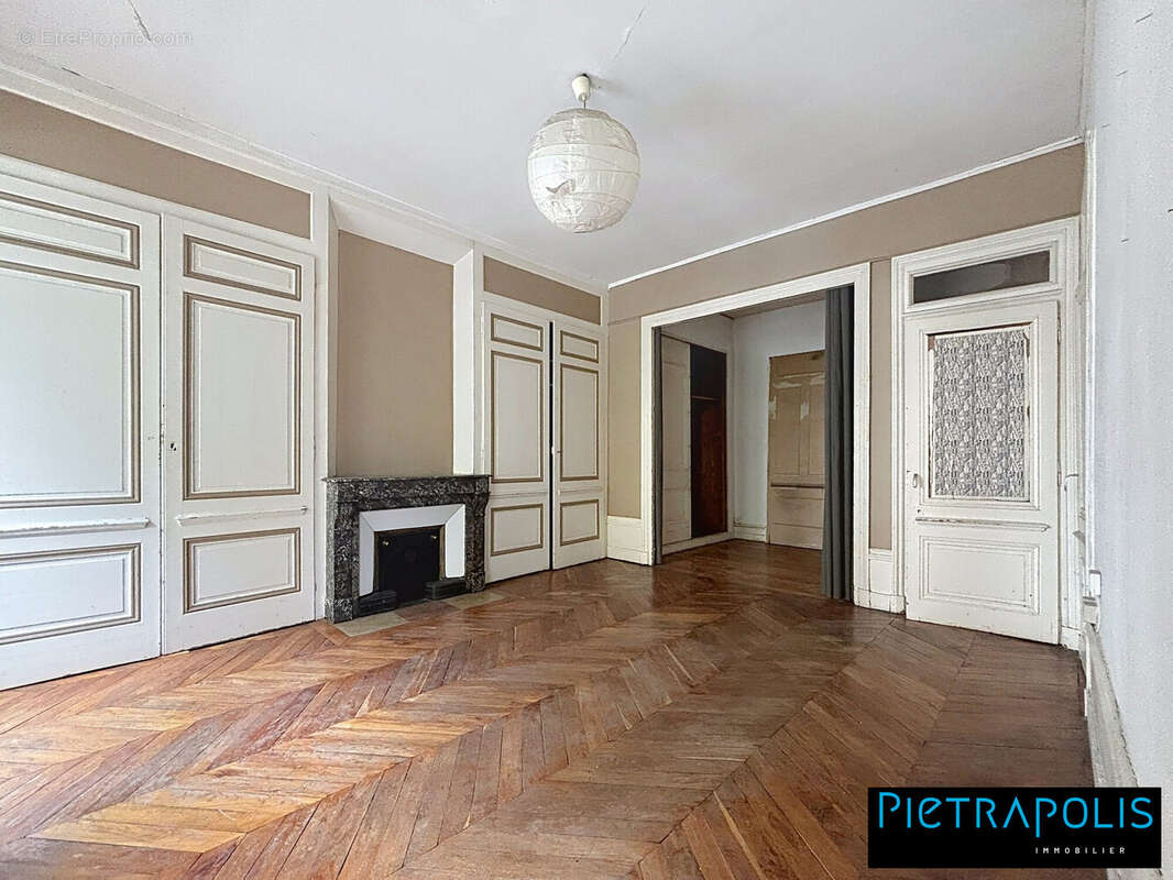 Appartement à LYON-3E