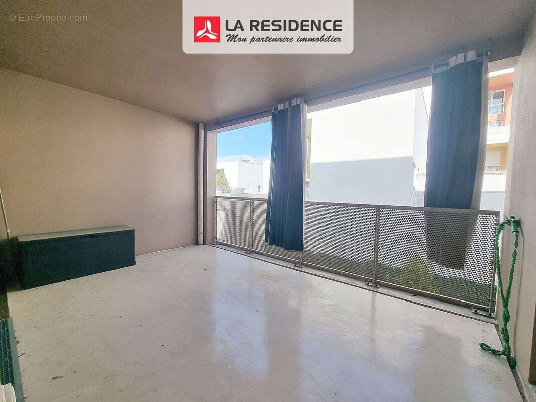 Appartement à STAINS