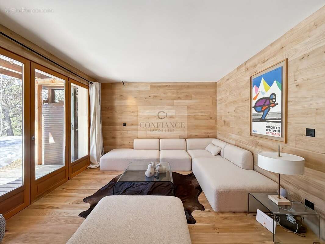 Appartement à SAINT-ETIENNE-DE-TINEE