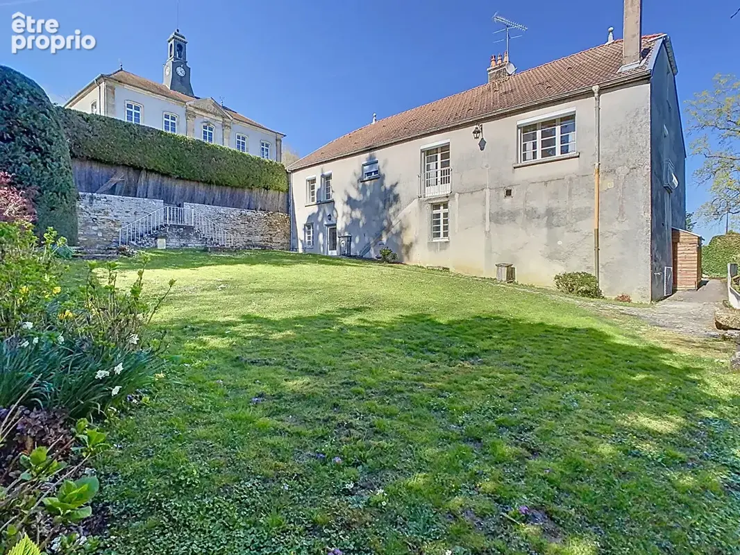 Maison Montigny-le-Roi 10 pièce(s) 355,64 m2 - photo 1