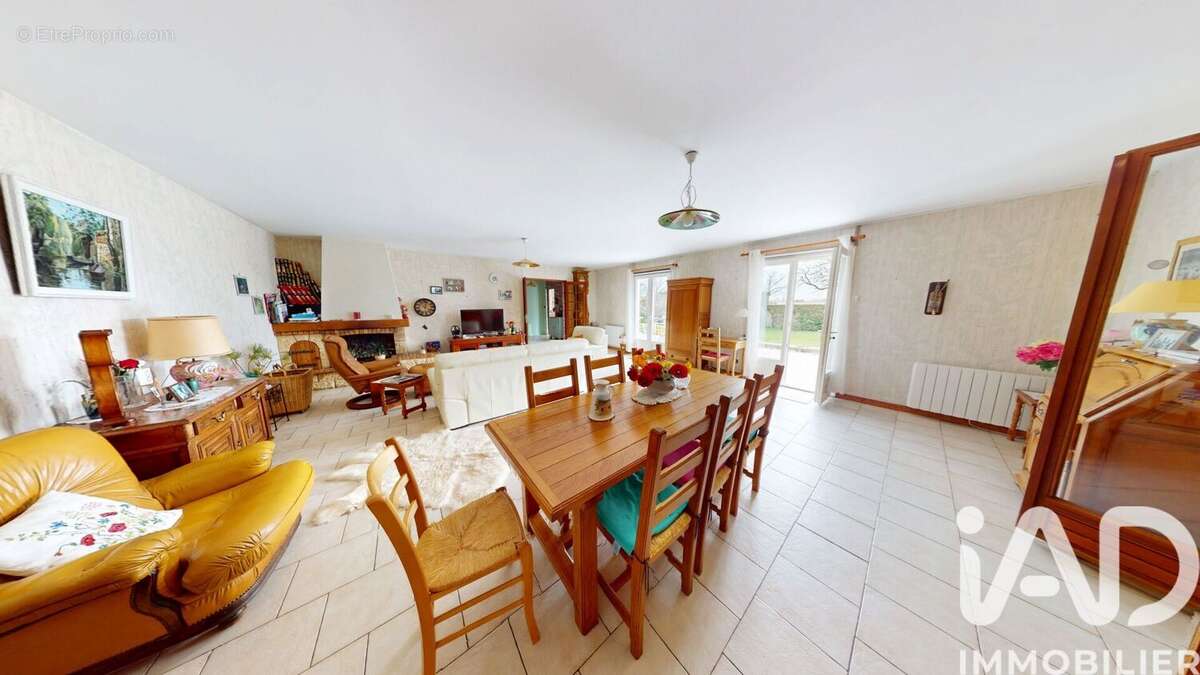 Photo 6 - Maison à SAINT-SAUVEUR-D'AUNIS