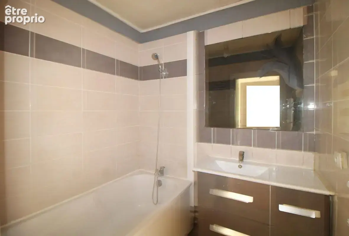Maison Sallaumines - 80 m2 - 4 chambres - bureau - garage - photo 7