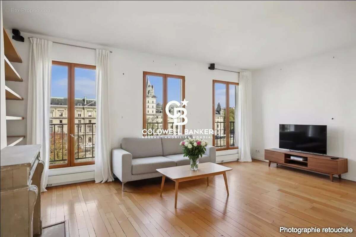 Appartement à PARIS-6E