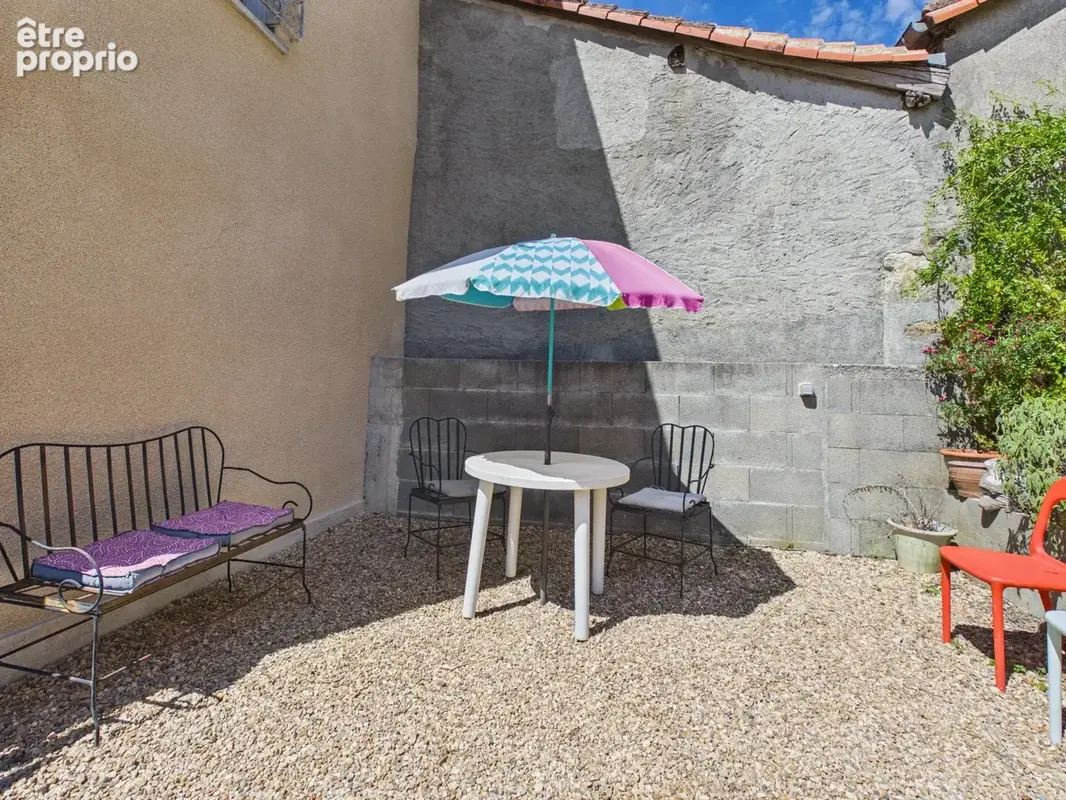 Belle maison lumineuse et aérée, bien présentée - photo 14