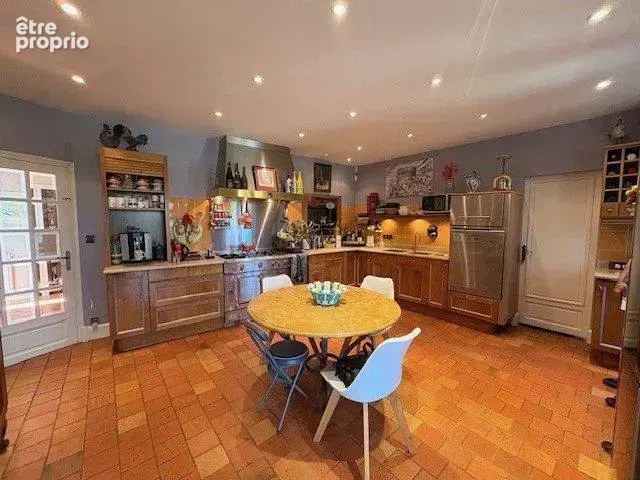 Maison 8 pièces 290 m² à vendre à Saumur (49400) - photo 5