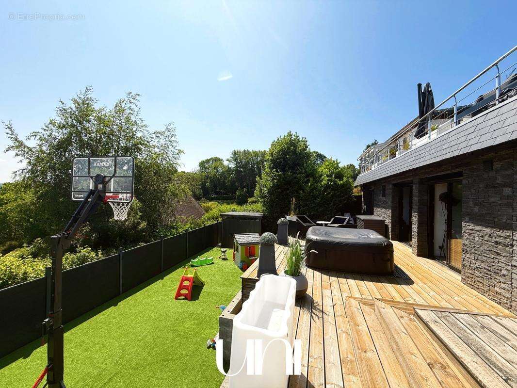 Maison à SAINT-ARNOULT