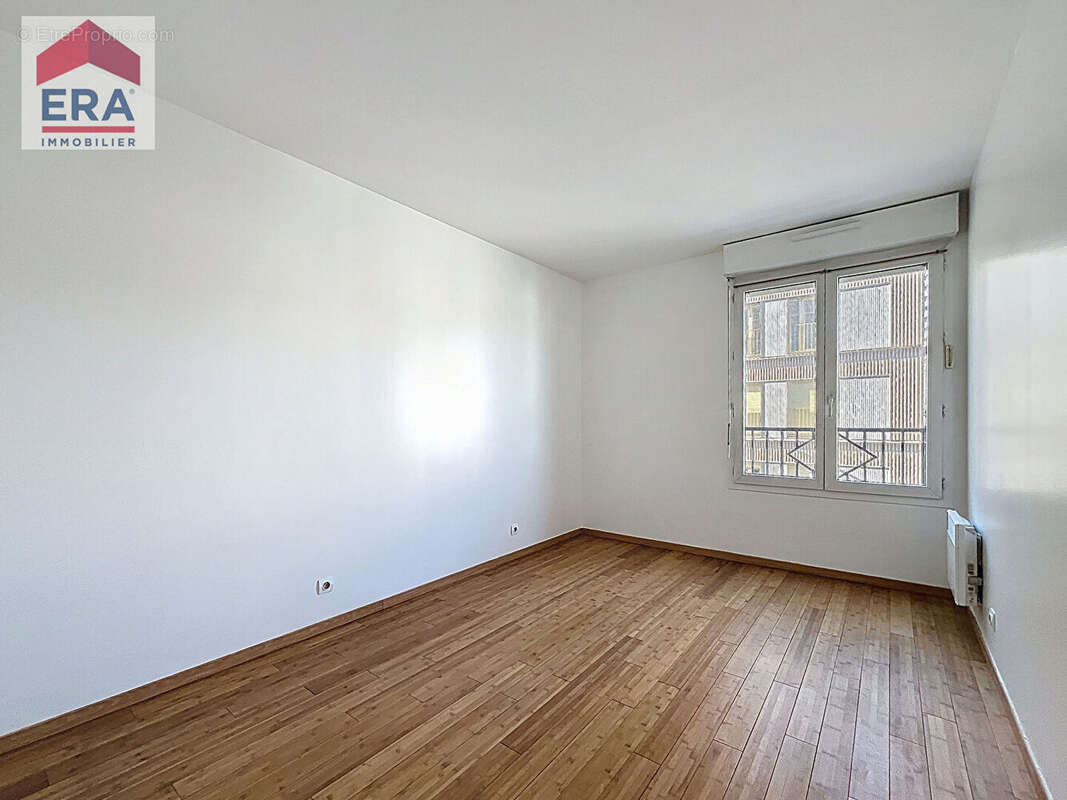 Appartement à IVRY-SUR-SEINE