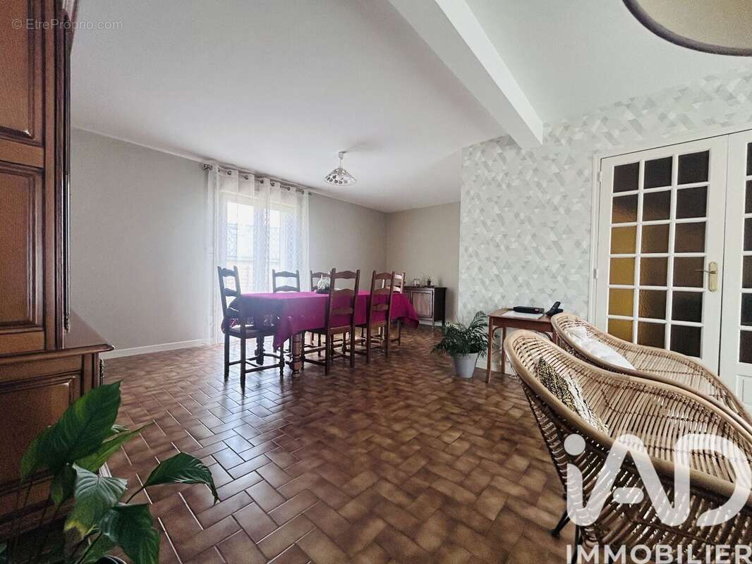 Photo 8 - Maison à CINTRE