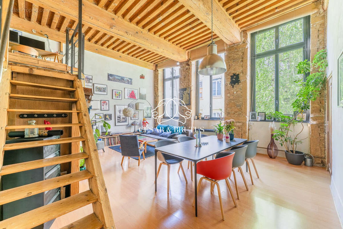 Appartement à LYON-4E