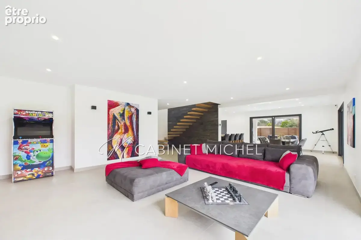Maison 200 m² à Roquefort-Les-Pins  - photo 9