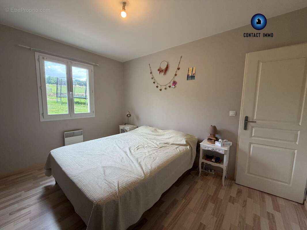 Maison à DONZENAC