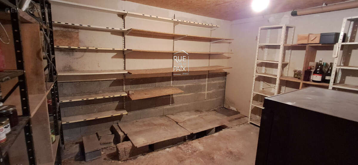 Maison à SAINT-GENEST-D&#039;AMBIERE