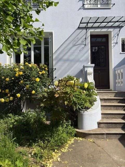 Appartement à COLOMBES