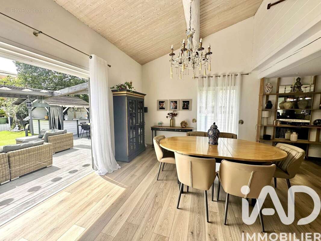Maison 163 m² à Frejus  - photo 3