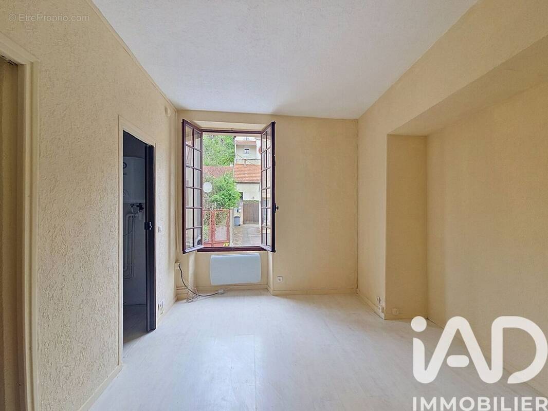 Photo 1 - Appartement à FOLLAINVILLE-DENNEMONT