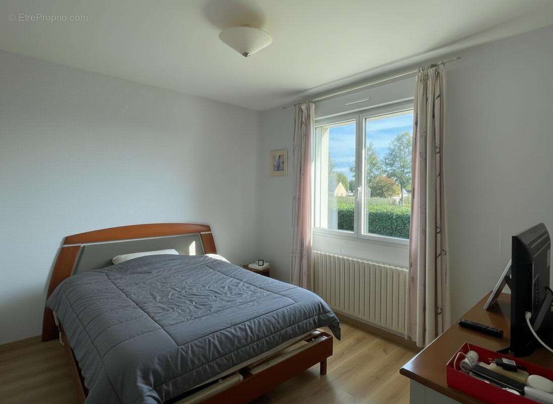 Coup de coeur  ! Bourg 6 Pièces 155 m2 - photo 9