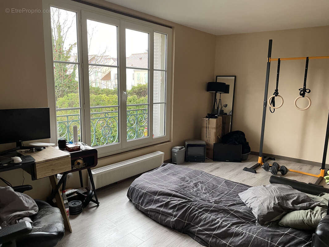Appartement à PONTOISE