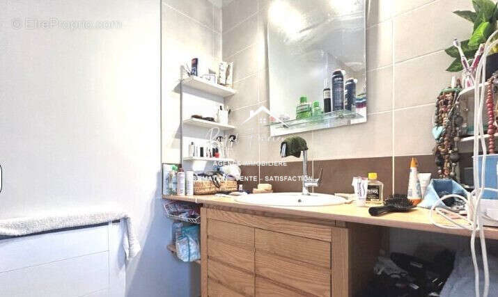 Maison à CHATELLERAULT