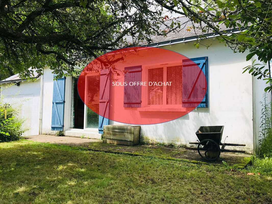 Maison à LA CHAPELLE-DES-MARAIS