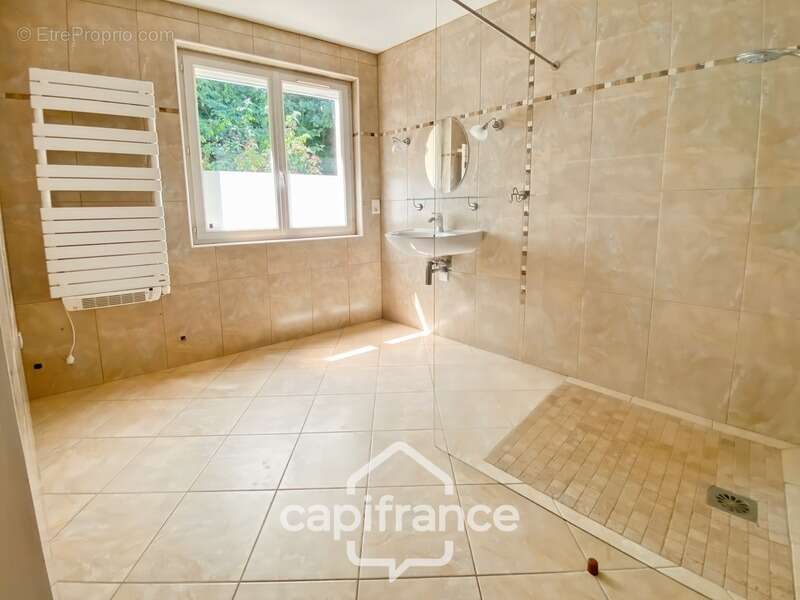 Maison d'environ 81 m² avec sous-sol aménageable de 40 m2 et son jardin de 418 m² – Crozes-Hermitage (26) - photo 18