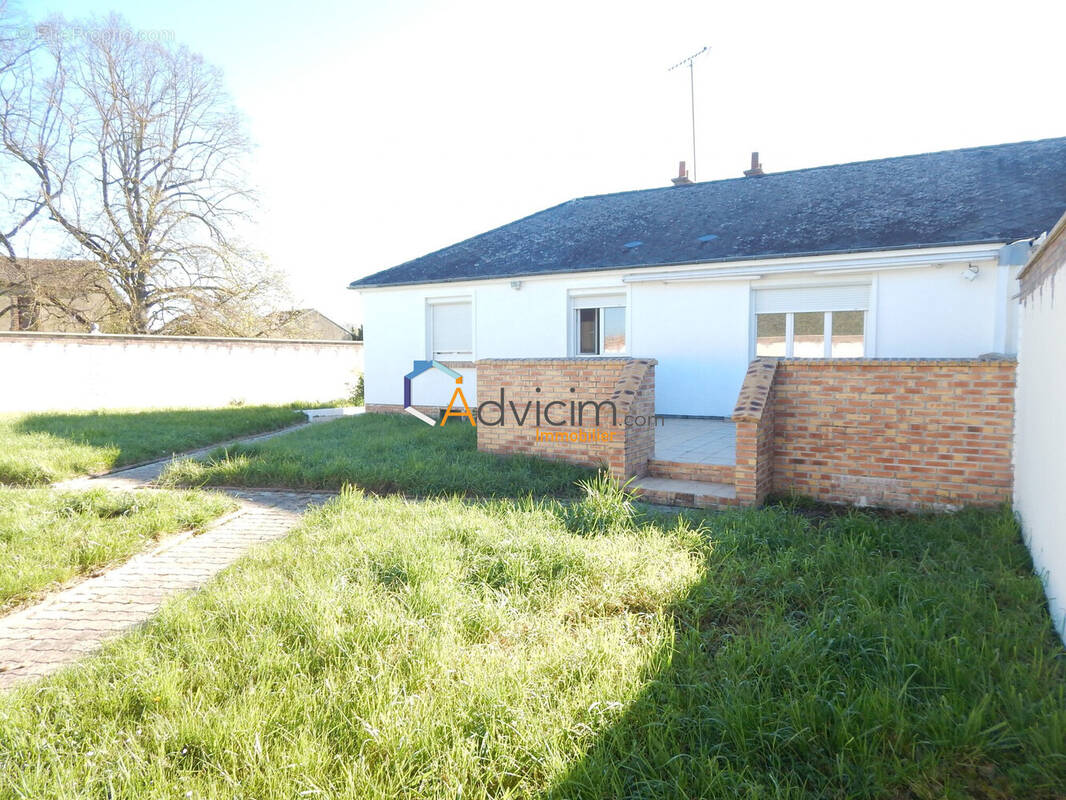 Maison à VILLEMANDEUR