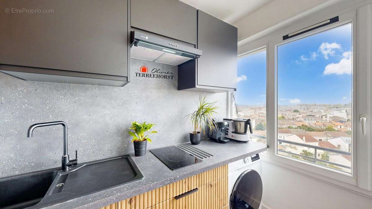 Photo 5 - Appartement à BORDEAUX