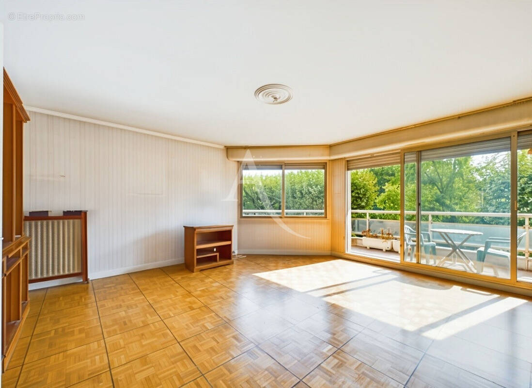 Appartement à CHAMPIGNY-SUR-MARNE