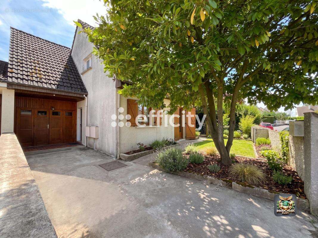 Maison 99 m² à Saint-Mard  - photo 8