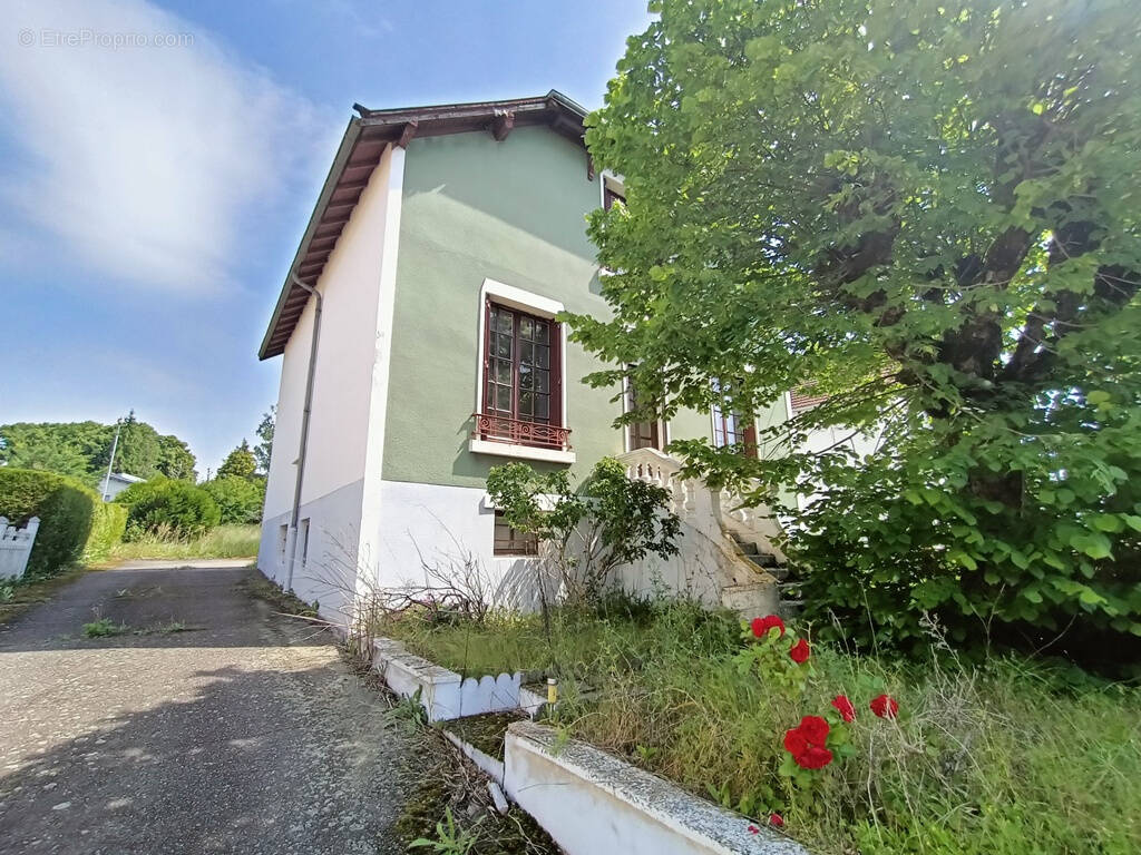Maison à VARENNES-SUR-ALLIER