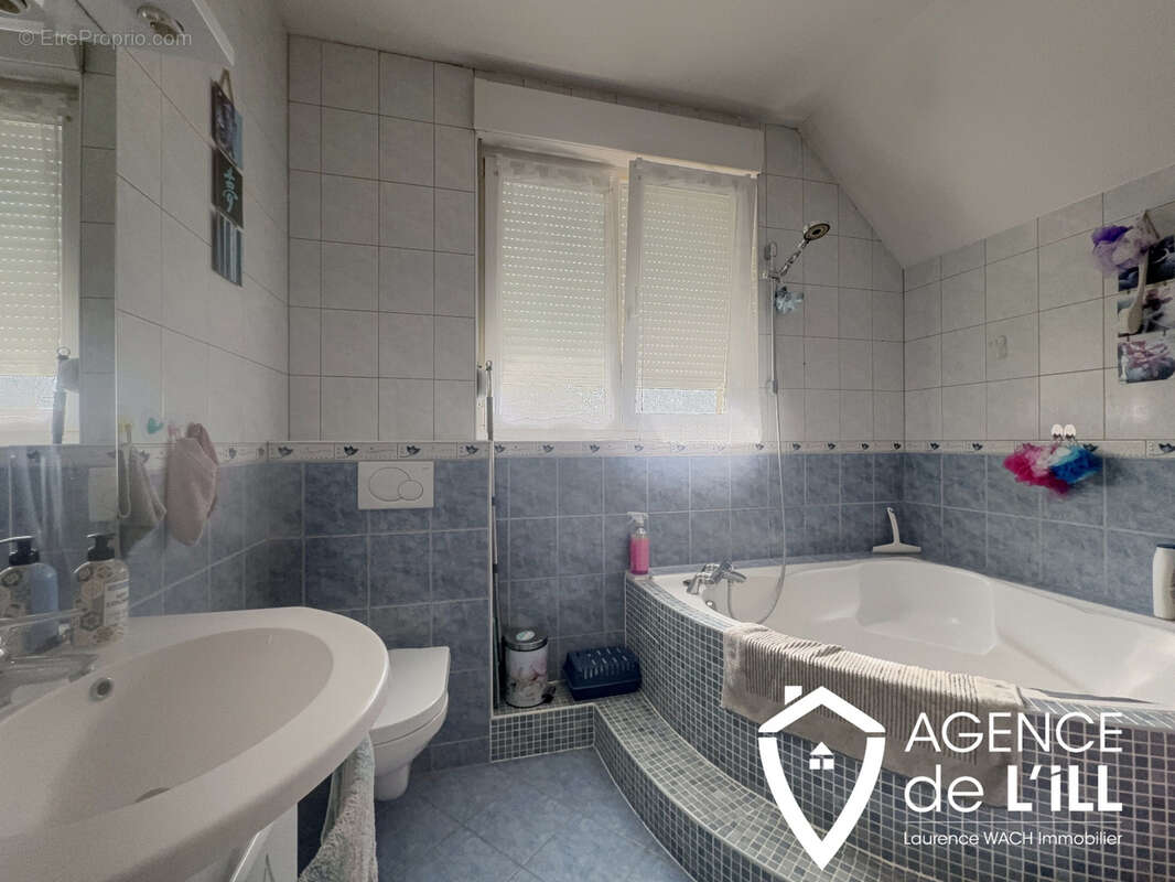 Maison 4 pièces 110 m2 avec appartement 2 pèces 51 m2 sur 361 m2 de terrain - photo 8