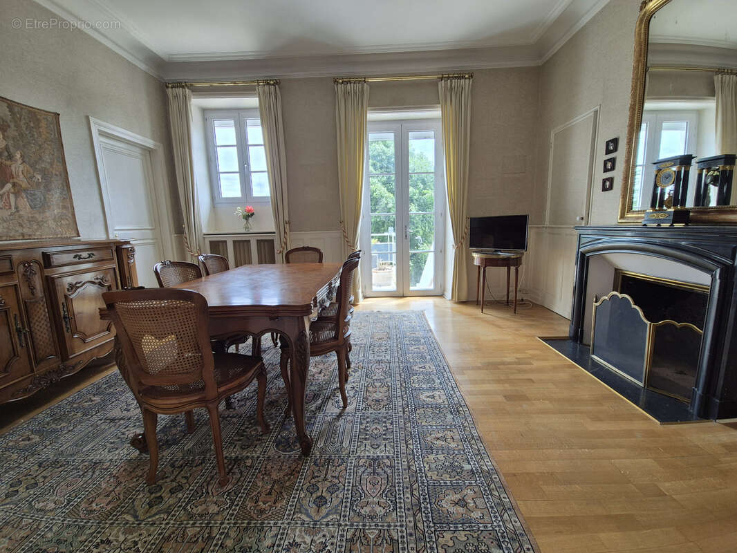 Maison à SABLE-SUR-SARTHE