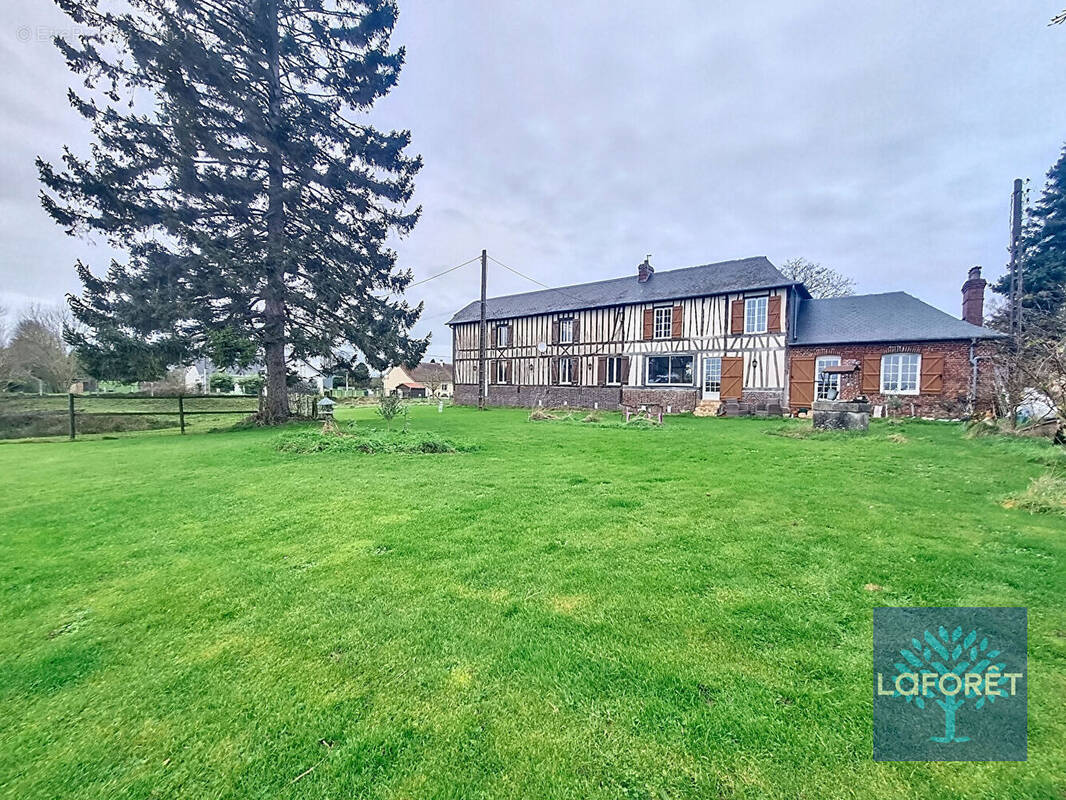 Maison à MONTFORT-SUR-RISLE