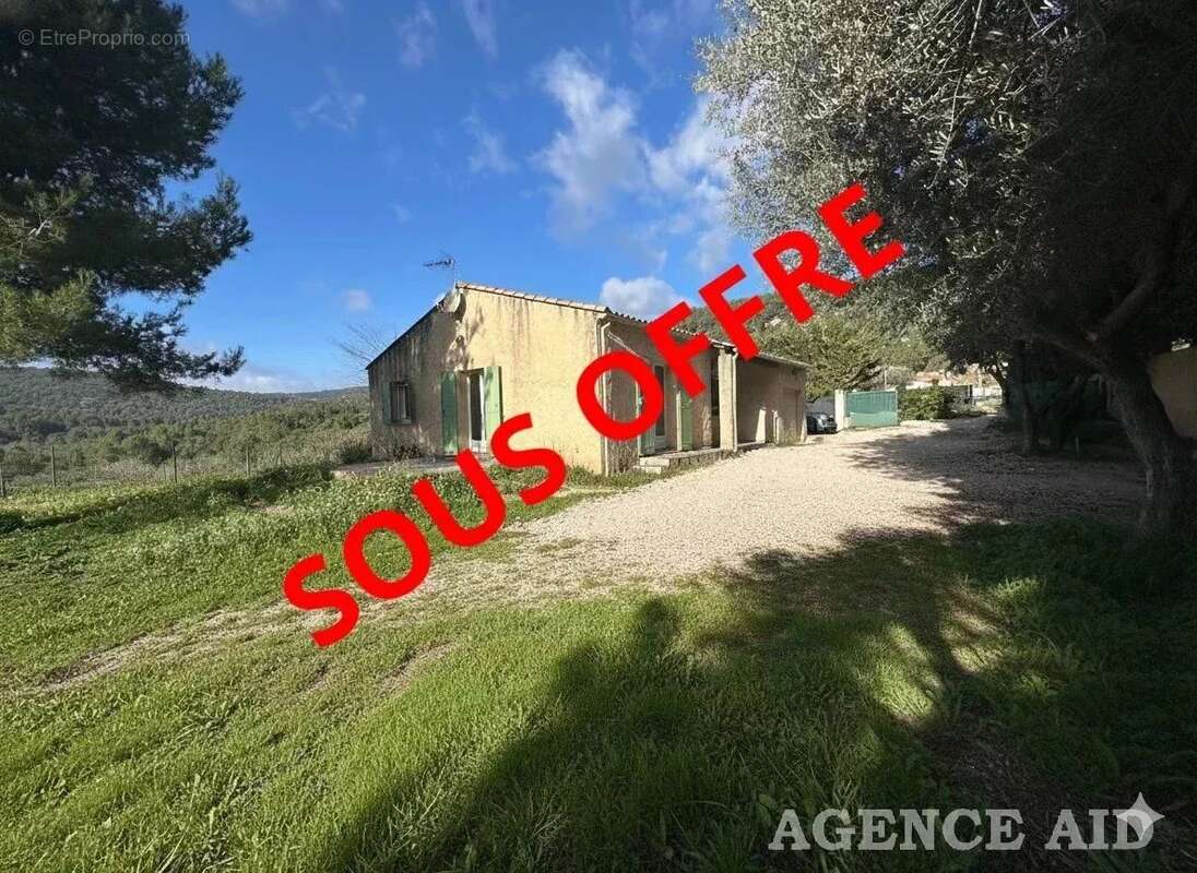 Maison à CUGES-LES-PINS