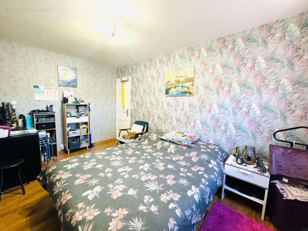 Maison à CHATEAUNEUF-LES-MARTIGUES