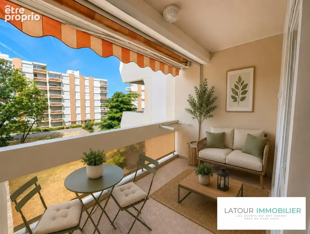 Appartement 91 m² à Bourgoin-Jallieu  - photo 4