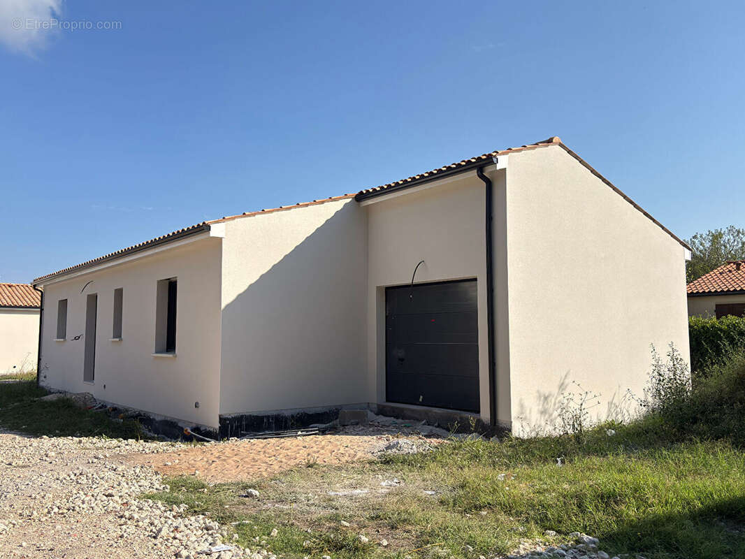 Maison à SAINT-SULPICE-DE-ROYAN