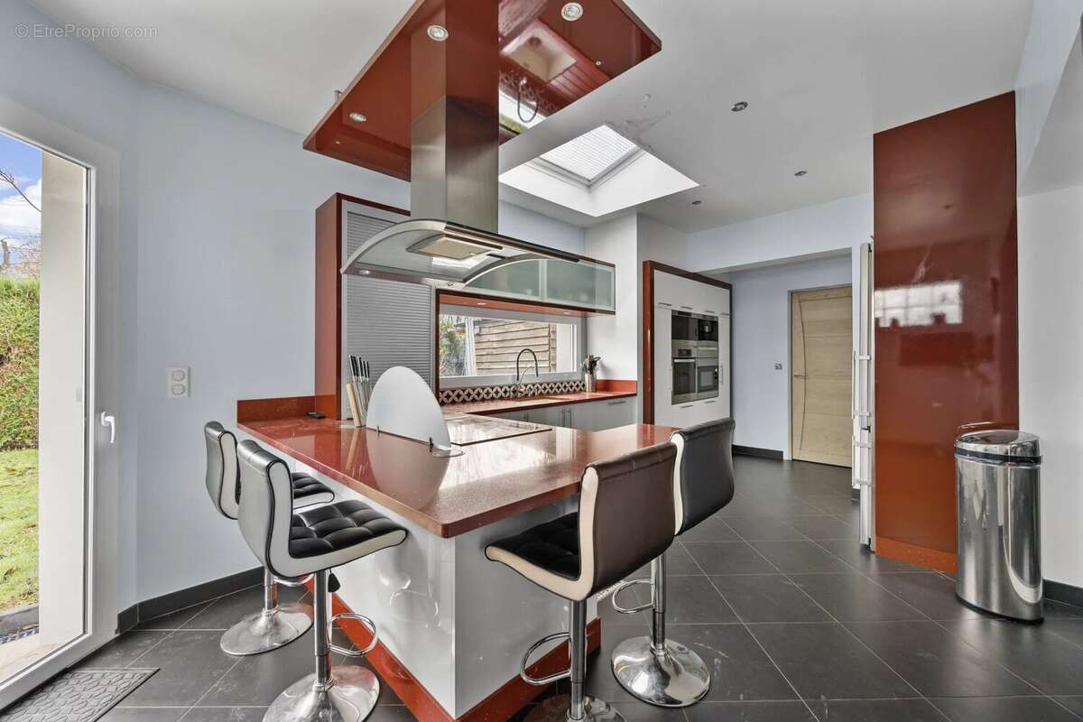 Maison à LAGNY-SUR-MARNE