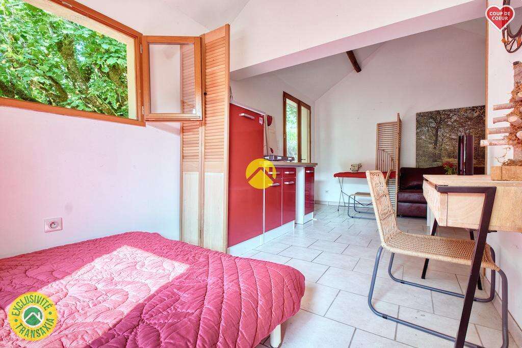 Maison à LES EYZIES-DE-TAYAC-SIREUIL