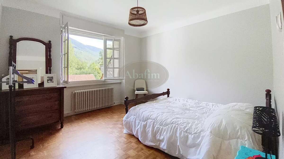 Maison à SARRANCOLIN