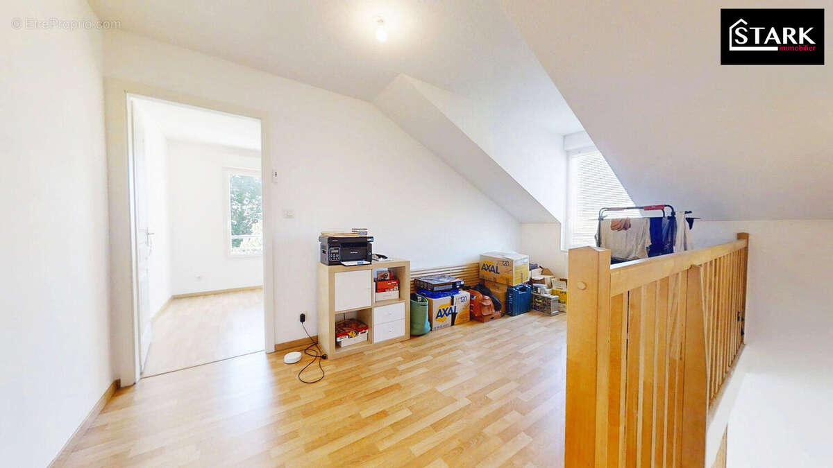 Appartement 86 m² à Belfort  - photo 9