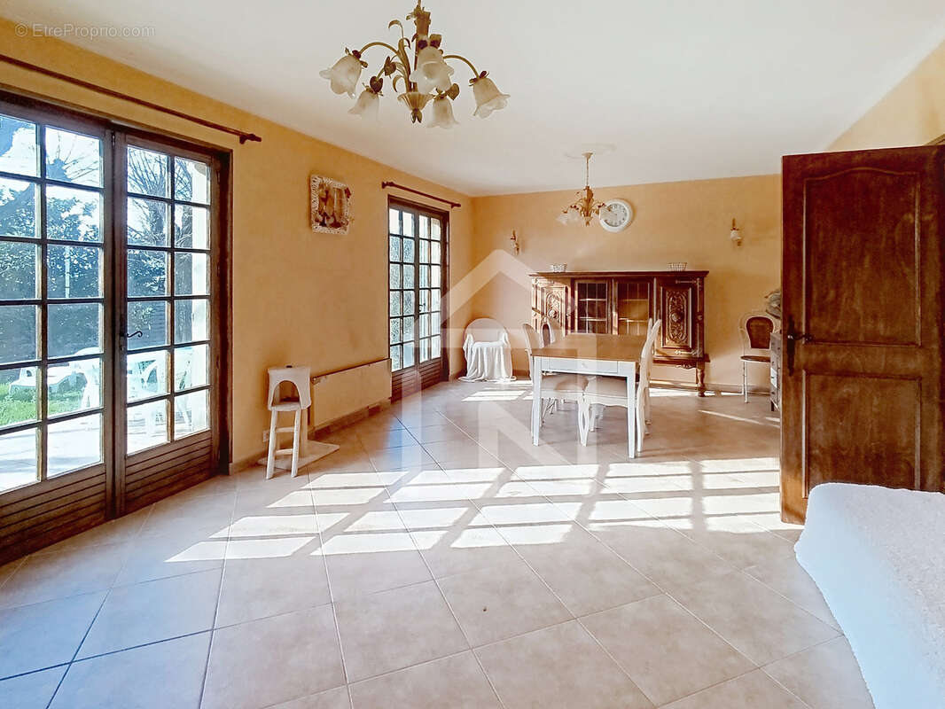 Maison 4 pièces de 95m2 - photo 5