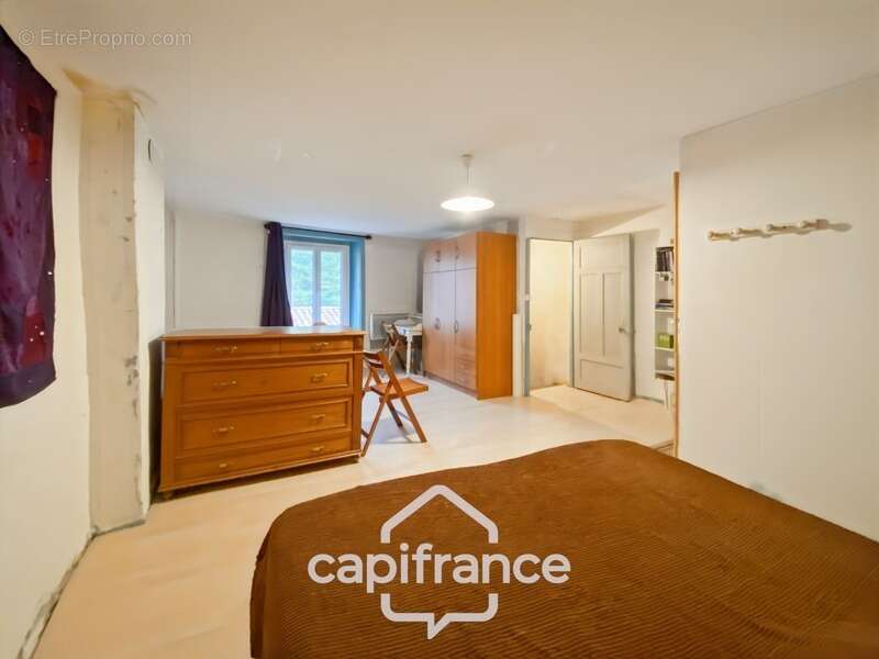 Maison à SAINT-AMOUR