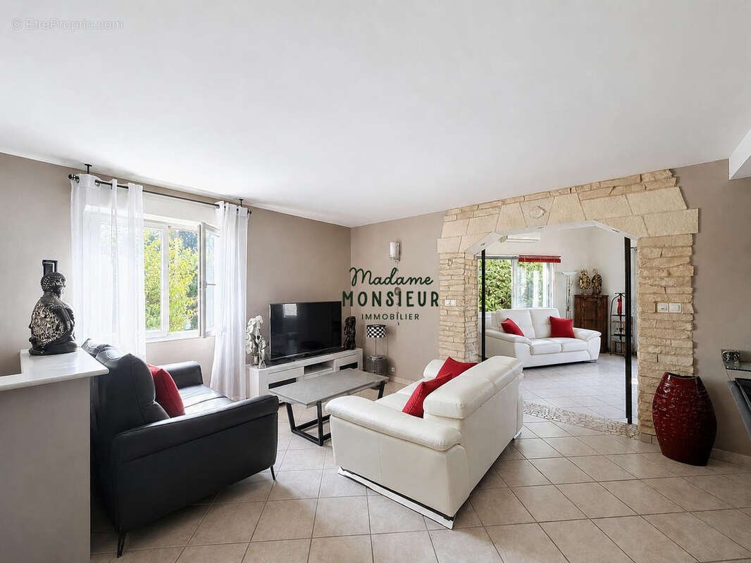 Maison à BOURGOIN-JALLIEU