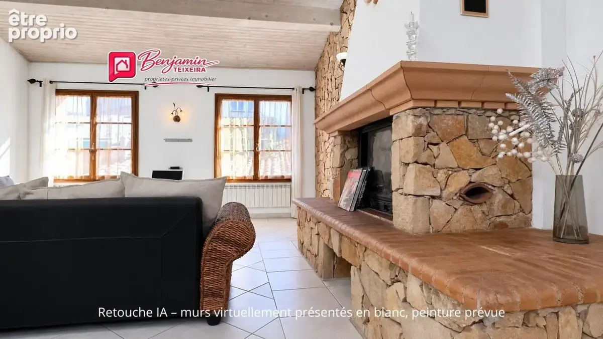 Maison Frejus 4 pièce(s) 110 m2 + double GARAGE - salon / cuisine, 3 chambres, 2 WC, salle d'eau - photo 11