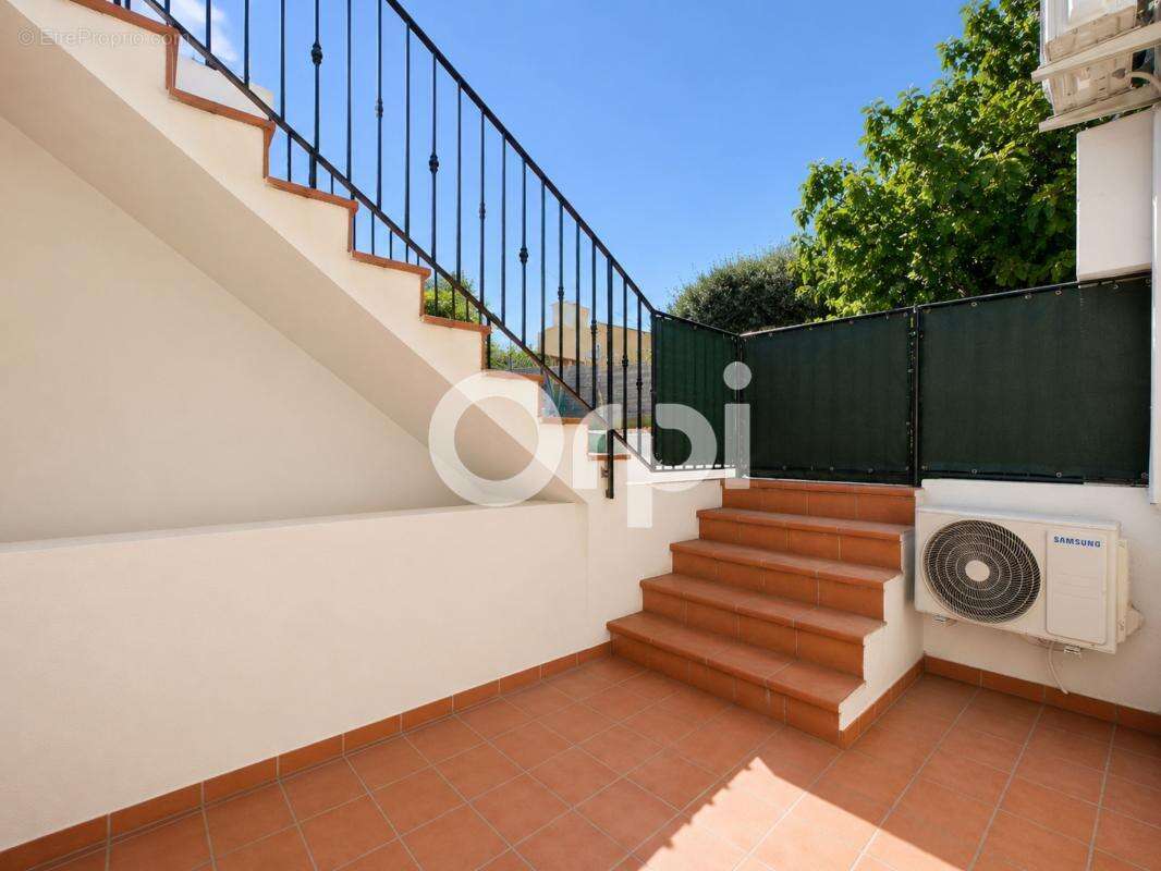 Appartement à MONTAUROUX