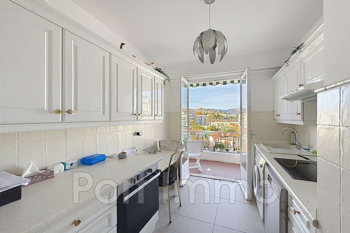 Appartement à CAGNES-SUR-MER