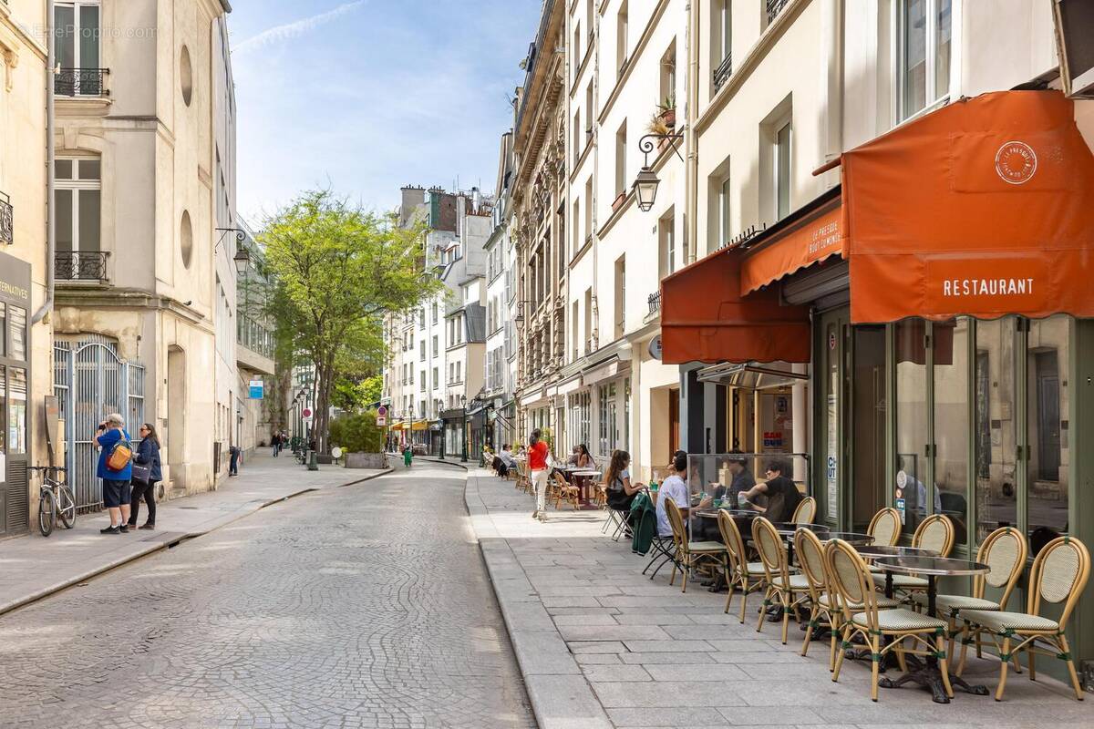 Photo 1 - Appartement à PARIS-2E